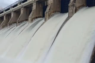 Munnar Headworks Dam will open on Friday  shutters of the Munnar Headworks Dam  മൂന്നാർ ഹെഡ് വർക്സ് ഡാം  മൂന്നാർ ഹെഡ് വർക്സ് ഡാമിന്‍റെ വാര്‍ത്ത  ഷട്ടറുകള്‍ വെള്ളിയാഴ്ച തുറക്കും  ഹെഡ് വർക്സ് ഡാമിന്‍റെ ഷട്ടറുകള്‍ വെള്ളിയാഴ്ച തുറക്കും