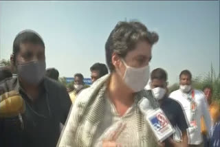 Rahul-Priyanka left for Hathras from Noida DnD flyover