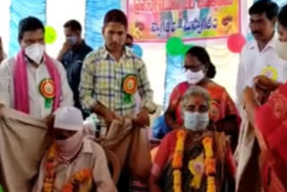 old age home opened by mla athram sakku at goleti village in kumurambheem district