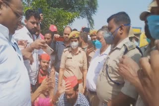 protest in hathras