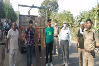 excise-department-seized-two-vehicles-including-200-boxes-of-illicit-liquor-in-sheopur