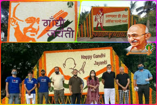 New Delhi decorated with flower boards on the occasion of Gandhi Jayanti