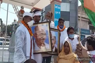 Congress protest in Faridabad against agricultural laws