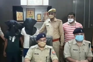 2 arrested by ghaziabad police in robbery case in Avantika area