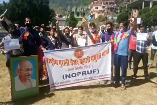 employees protest in himachal
