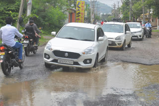 road daroad damage in gunturmage in guntur