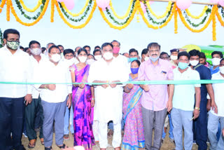 minister errabelli started dumping yard at upparapalli in warangal rural district