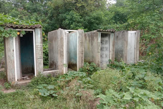 amount of toilets built under swach bharat mission in janjgir was not paid to villagers