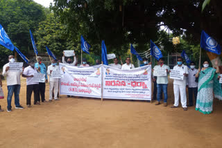 vishaka ambhathkar socity protest