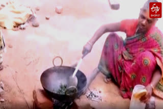 jharkhand-tribal-people-using-iron-vessel-to-cure-anemia-and-increase-blood-percentage