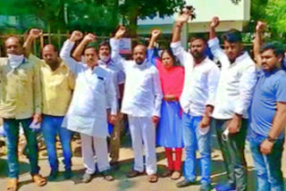 R. krishnaiah support to field assistants protestR. krishnaiah support to field assistants protest