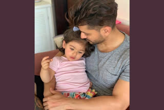 Kunal Kemmu gets daughter Inaaya's name inked