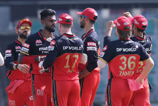 বড় জয় RCB-র