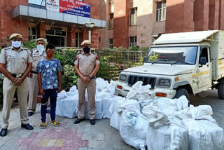 police arrest Smuggler in Delhi