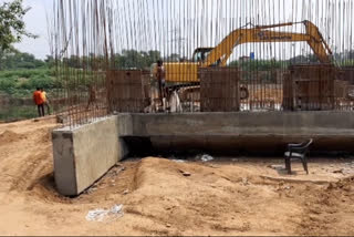 Theft at Lohia bridge construction site