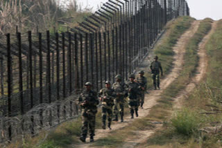 Pak resorts to heavy shelling on LoC in Poonch