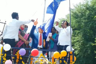 mla sunke ravishankar inaugurated ambedkar statue at upperamalyala in karimnagar