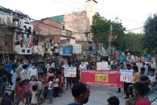 trade union protests over hathras case in mayapuri delhi