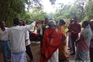 কৰিমগঞ্জত অংগনাবাড়ী কেন্দ্ৰ পৰিচালনা কমিটী গঠনৰ নামত মইমতালি