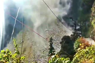 yamunotri-dhams-walkway-is-closed-due-to-landslide-in-uttarkashi