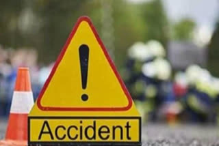 car collided with elderly in Preet Vihar in delhi