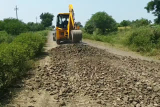 Telangana and Maharashtra connecting road repair