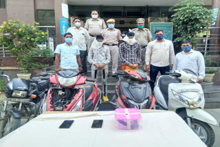 Harinagar police arrested two miscreants including four stolen two wheelers