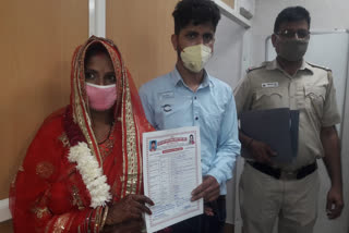 two lovers get marry with the help of govindpuri police station in delhi