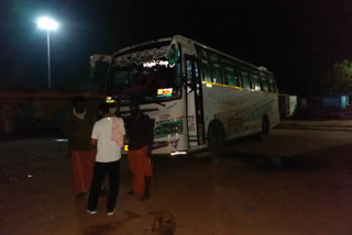 four bus of kerela seized by dumka police