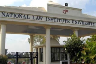 National Law Institute University reduced student fees due to corona