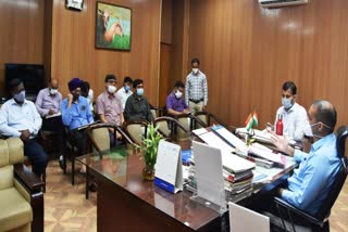 Bhiwani Deputy Commissioner held meeting to increase exports abroad