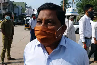 wearing of mask compulsory at public places