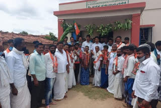 kuruba  community activists have joined the BJP