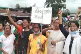 Women protests in Narayanpur for demanding execution of killer