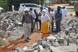 narayanapet Collector inspected the construction work of farmer's platform