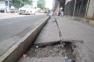 rajamahendravaram roads damage