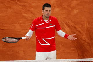 Novak Djokovic,  Paris, line judge, Karen Khachanov