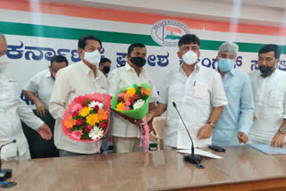turuvekere-narayana-gowda-joining-congress-party