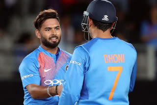 Sanjay Bangar bats for Rishabh Pant to replace MS Dhoni