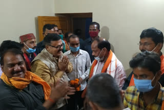 bjp workers welcome to national vice president raghuvar das