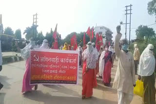 Anganwadi workers held rally