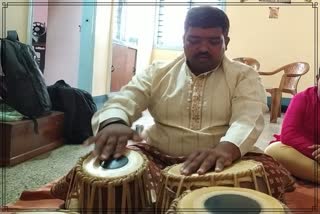 An Artist from Hubli Created the Guinness Record By Playing Tabala