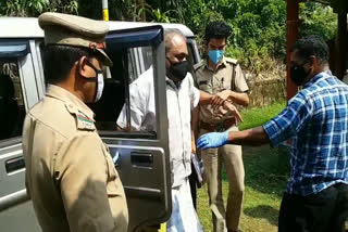 sandal  sandalwood seizure case has been arrested  അബ്‌ദുൽ ഖാദർ  ഫോറസ്‌റ്റ്