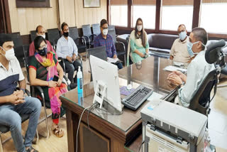 hisar adc holds meeting with public representatives to extend corona test