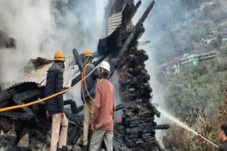 the fire broke out two and a half story house in kullu lagghati