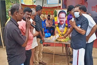 tiruvallur-musicians-pay-tribute-to-spb-on-his-memorial-day