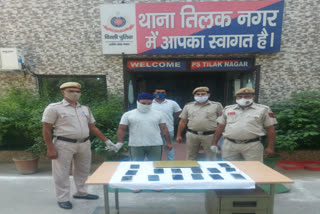 Delhi Police arrested Snatcher partner from Tilak Nagar