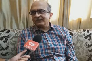 Modi government is destroying the country's democratic structure says Prashant Bhushan
