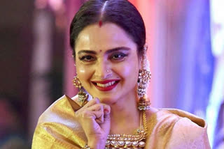 Rekha turns 66, Bollywood, fans wish evergreen icon