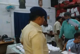 Bihar poll haul: GRP seizes gold worth 8 crore from Patna station